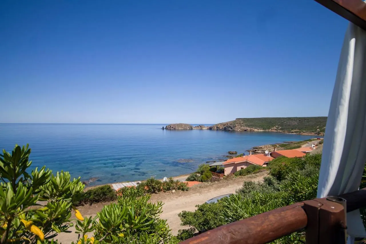 La Dolce Casa Di Luisa - Costa Verde - Super Vista Mare- 400 Metri Al Mare- Pistis Free Wifi Iunq0644-Q0646-Q5993-Q0647 Torre dei Corsari