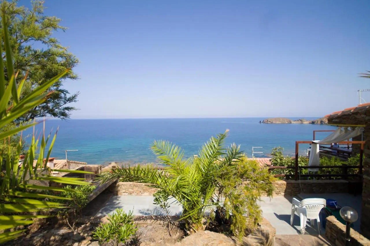 La Dolce Casa Di Luisa: Beachfront Retreat with Sea Views Torre dei Corsari