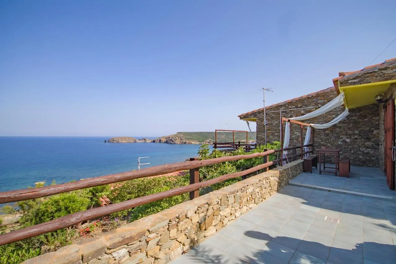 Casa de Férias La Dolce Casa Di Luisa - Costa Verde - Super Vista Mare- 400 Metri Al Mare- Pistis Free Wifi Iunq0644-Q0646-Q5993-Q0647 Torre dei Corsari