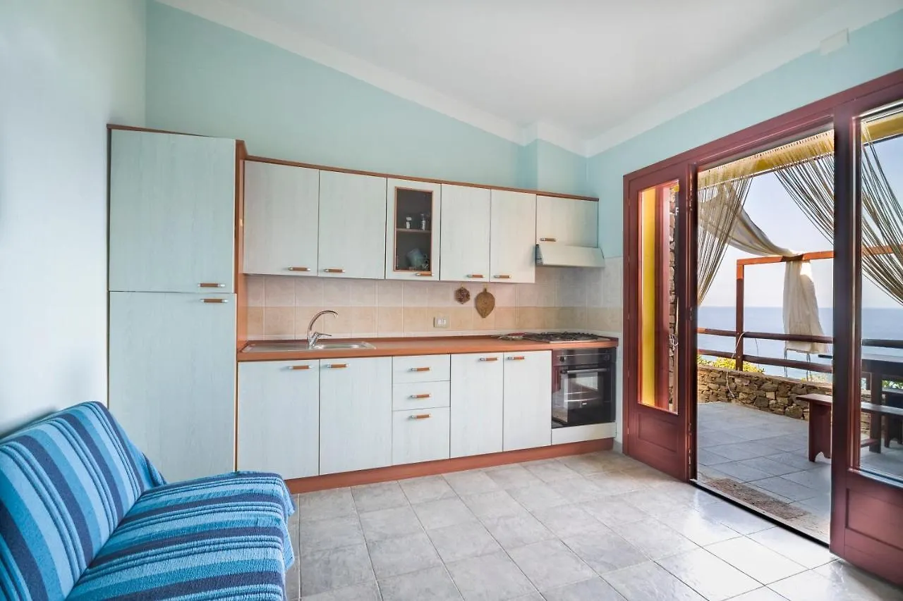 La Dolce Casa Di Luisa - Costa Verde - Super Vista Mare- 400 Metri Al Mare- Pistis Free Wifi Iunq0644-Q0646-Q5993-Q0647 Torre dei Corsari