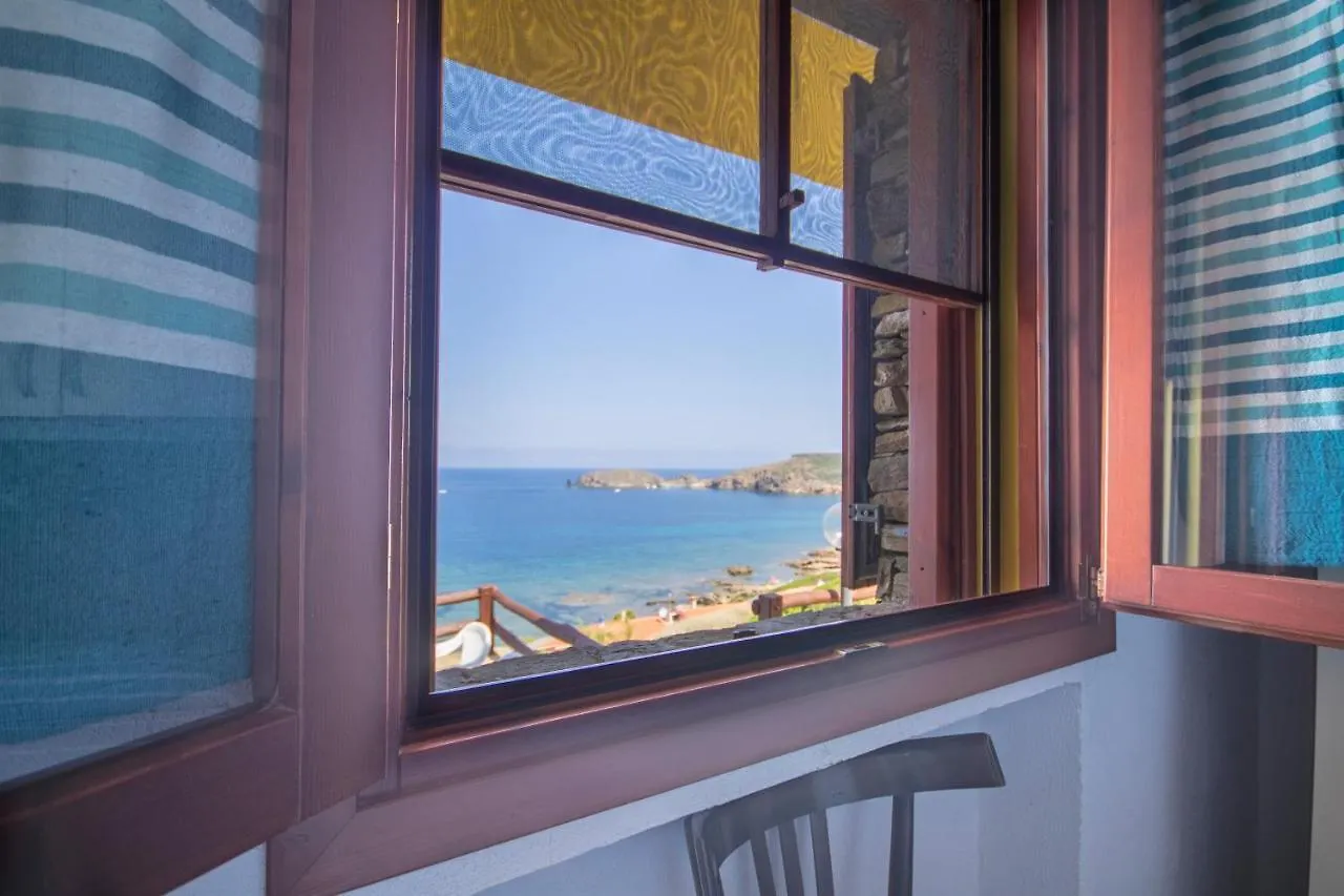 La Dolce Casa Di Luisa - Costa Verde - Super Vista Mare- 400 Metri Al Mare- Pistis Free Wifi Iunq0644-Q0646-Q5993-Q0647 Torre dei Corsari 0*,
