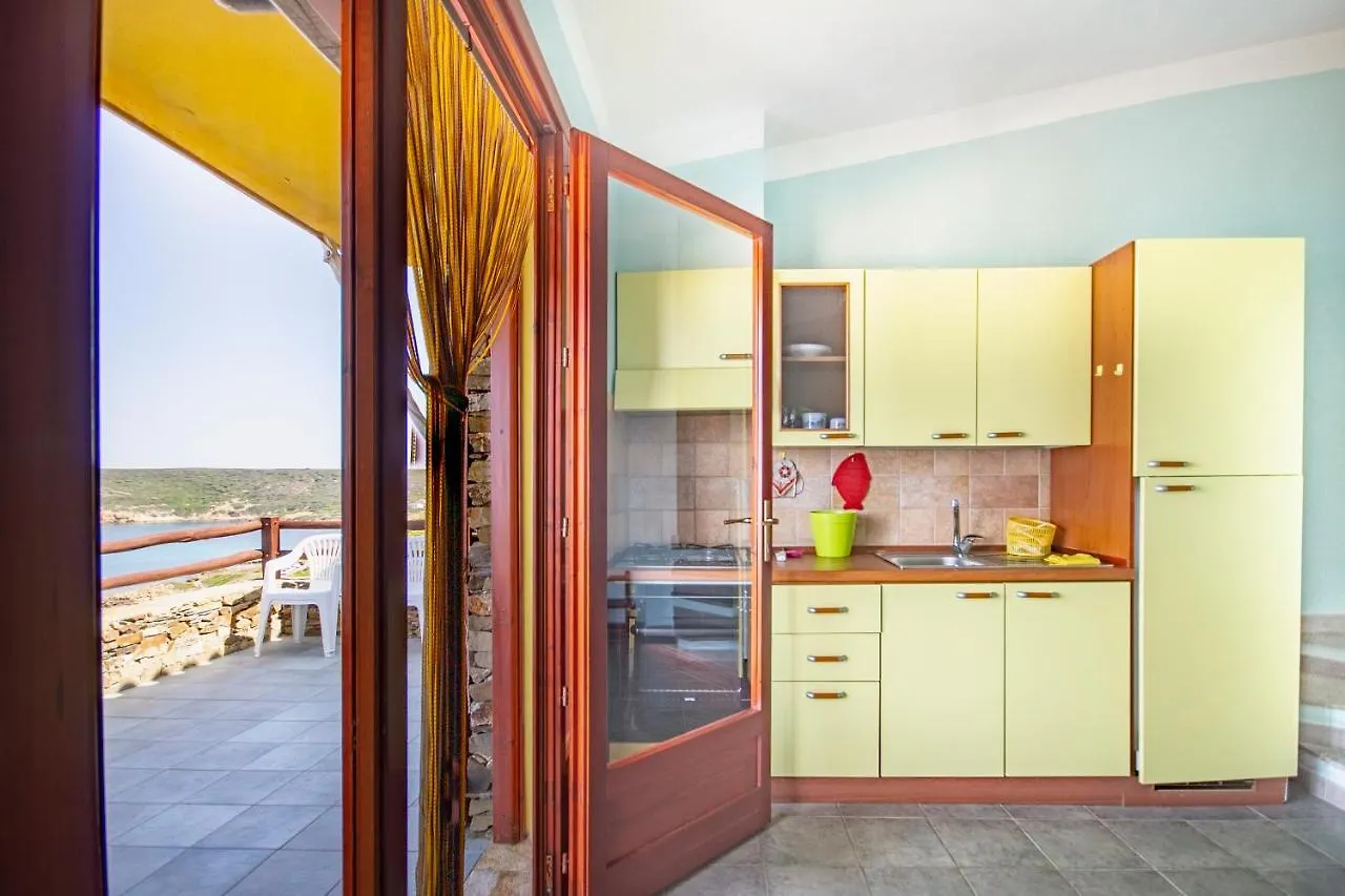 Hébergement de vacances La Dolce Casa Di Luisa - Costa Verde - Super Vista Mare- 400 Metri Al Mare- Pistis Free Wifi Iunq0644-Q0646-Q5993-Q0647 Torre dei Corsari
